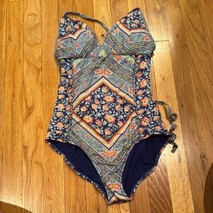 Jessica Simpson Multicolor Patterned Swimsuit